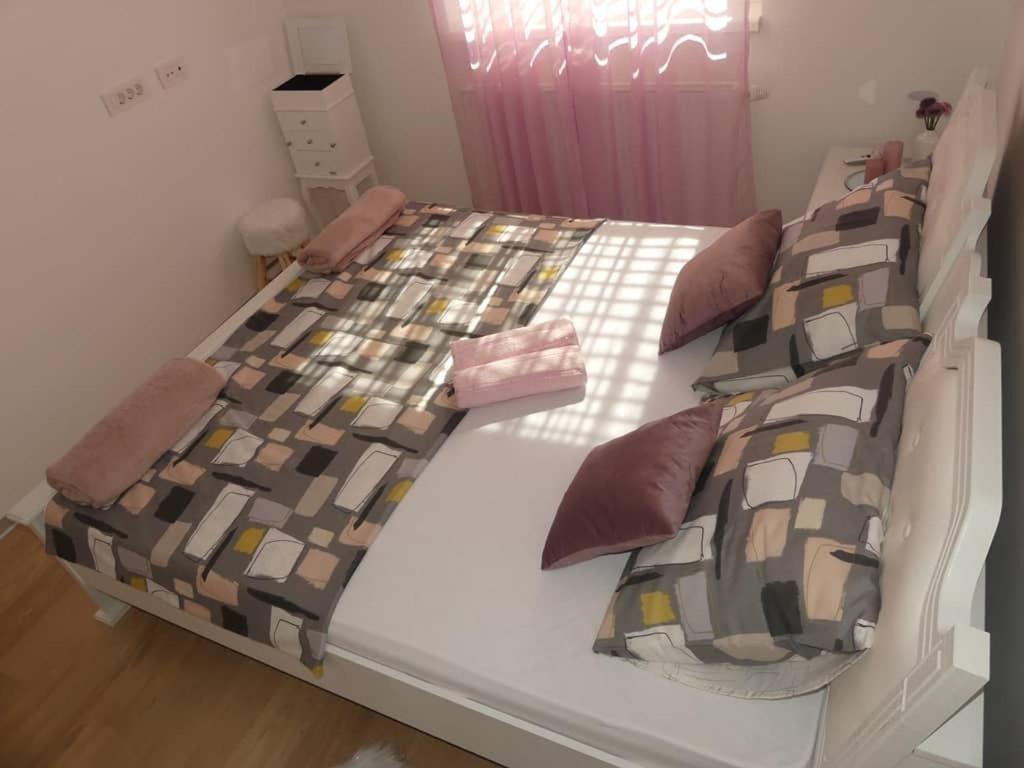 Apartman Natali*** Lejlighed Varaždin Eksteriør billede