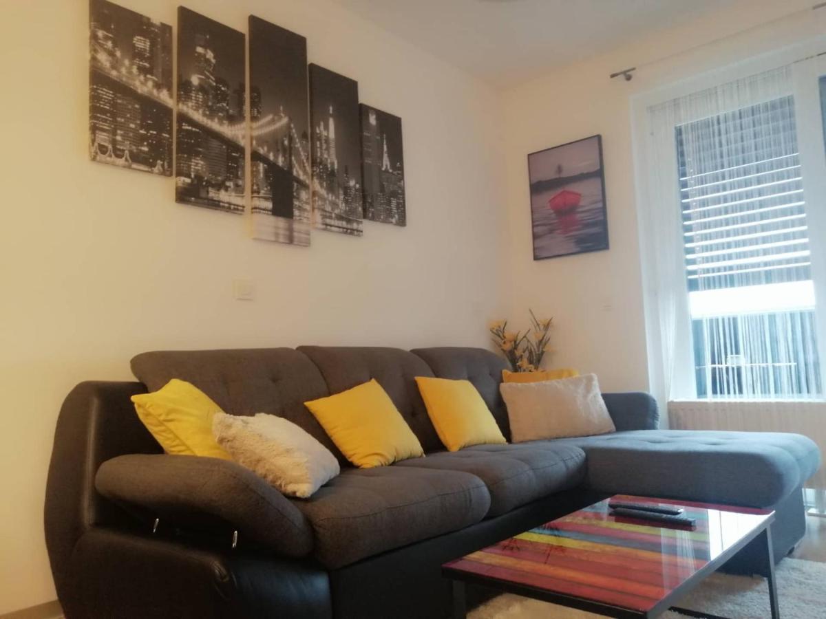 Apartman Natali*** Lejlighed Varaždin Eksteriør billede